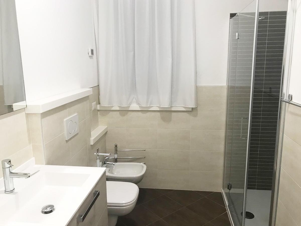 Baia Blu - Luxury Apartments With Pool Cremia Bagian luar foto