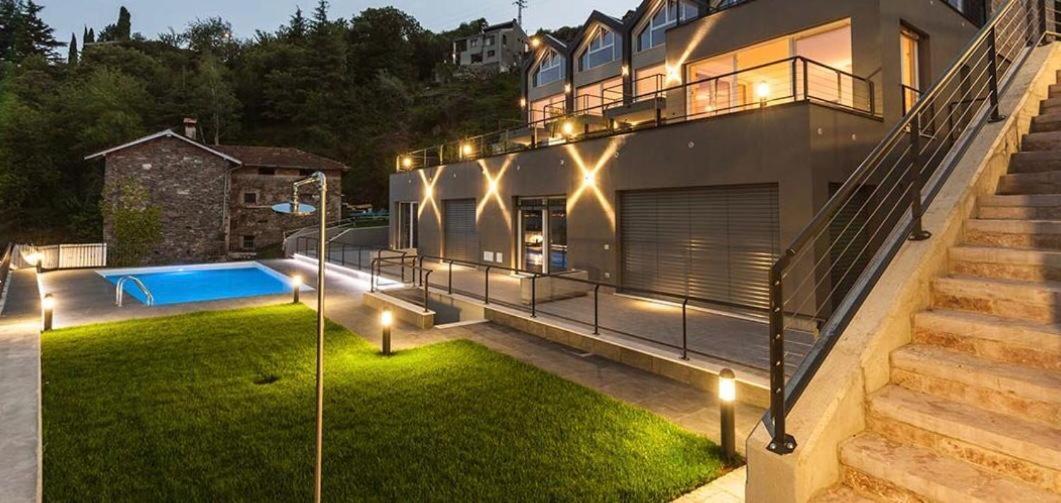 Baia Blu - Luxury Apartments With Pool Cremia Bagian luar foto
